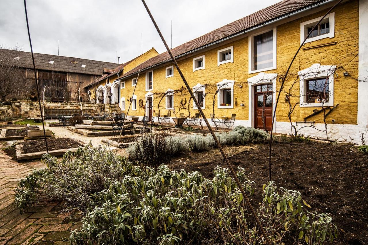 Statek Lunikov Villa Zizice Exterior photo